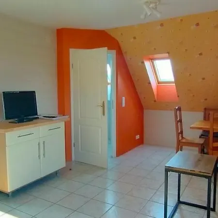 Le Clos Des Vignes Apartment *
